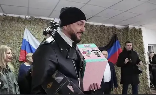 СБУ повідомила підозру Кіркорову через концерти на окупованих територіях СБУ повідомила підозру Кіркорову через концерти на окупованих територіях