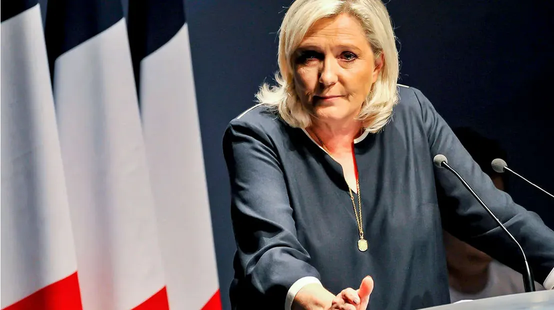 Уперше в історії: парламент Франції підтримав резолюцію партії Марін Ле Пен