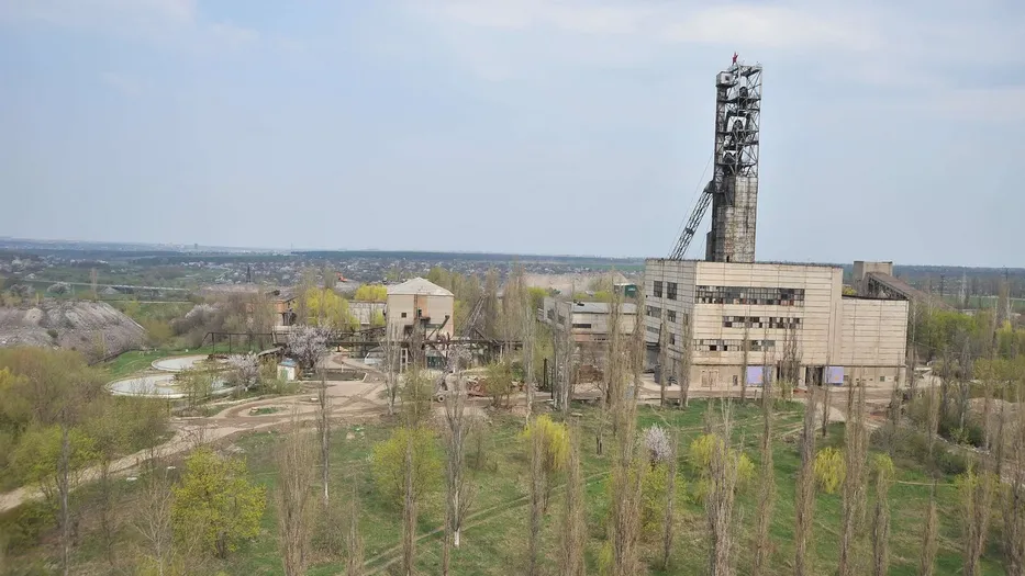 В урановій шахті на Кіровоградщині стався прорив, зникли двоє працівників