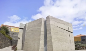 Південнокорейський супутник зафіксував перекидання військ КНДР до Владивостока