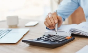 В Україні роз'єднають облгази та газзбути: зміни вплинуть на бізнес Фірташа