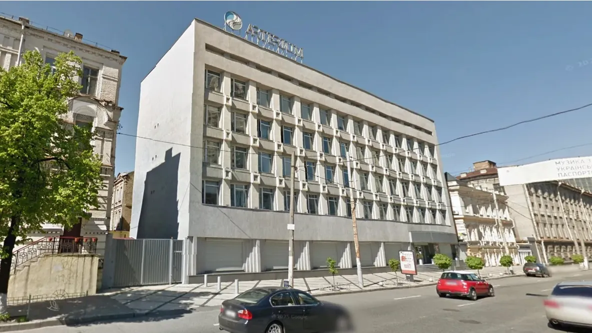 Суд розпочав справу про банкрутство фармацевтичної фабрики Жеваго