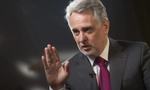 Відео: у літак з росіянами врізалися орли