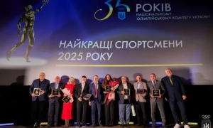 Дюплантіс побив світовий рекорд у стрибках з жердиною