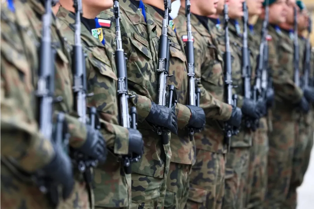 Польща отримає 44 млрд євро від ЄС на переозброєння