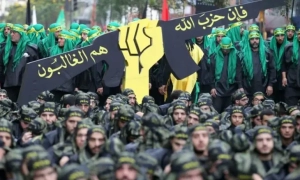 "Как курица лапой": Путин публично опозорился, когда не смог разобрать собственный почерк