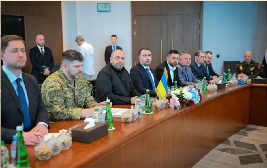 В Абу-Дабі завершився перший день мирних переговорів