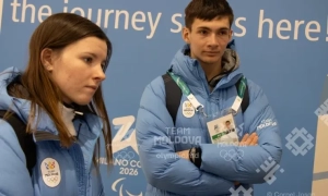 Прапороносицю Молдови на Олімпіаді викрили у підтримці путіна і війни