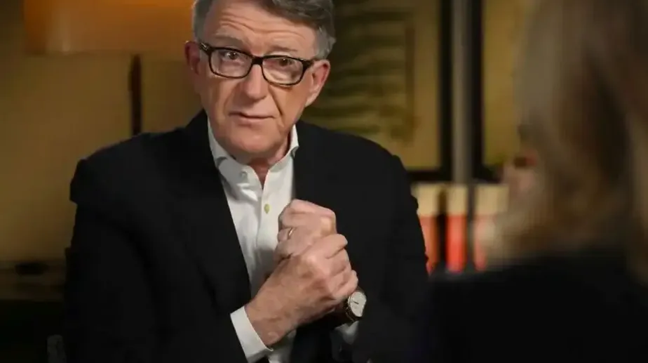 Експосла Британії у США заарештували через зв’язки з Епштейном