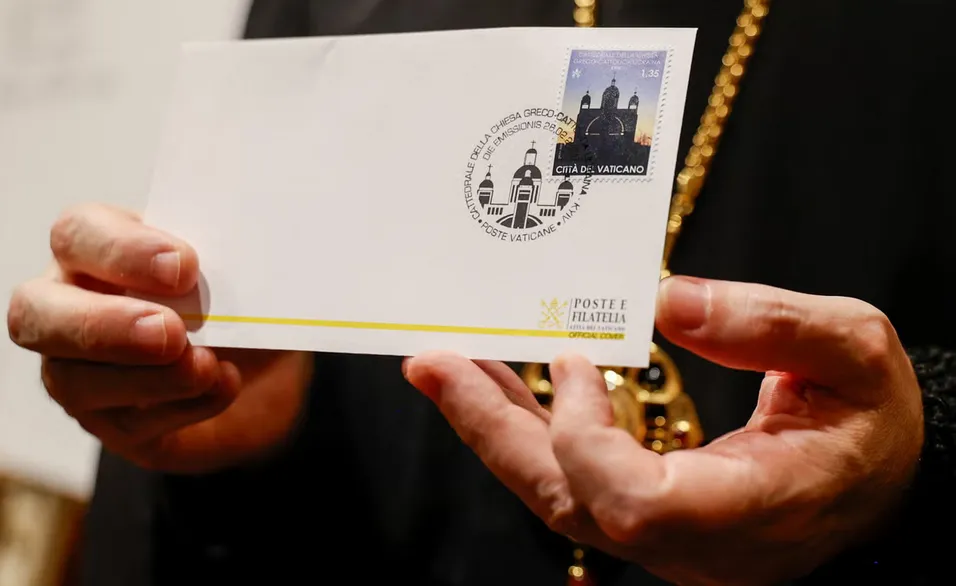 Ватикан презентував поштову марку, присвячену Україні