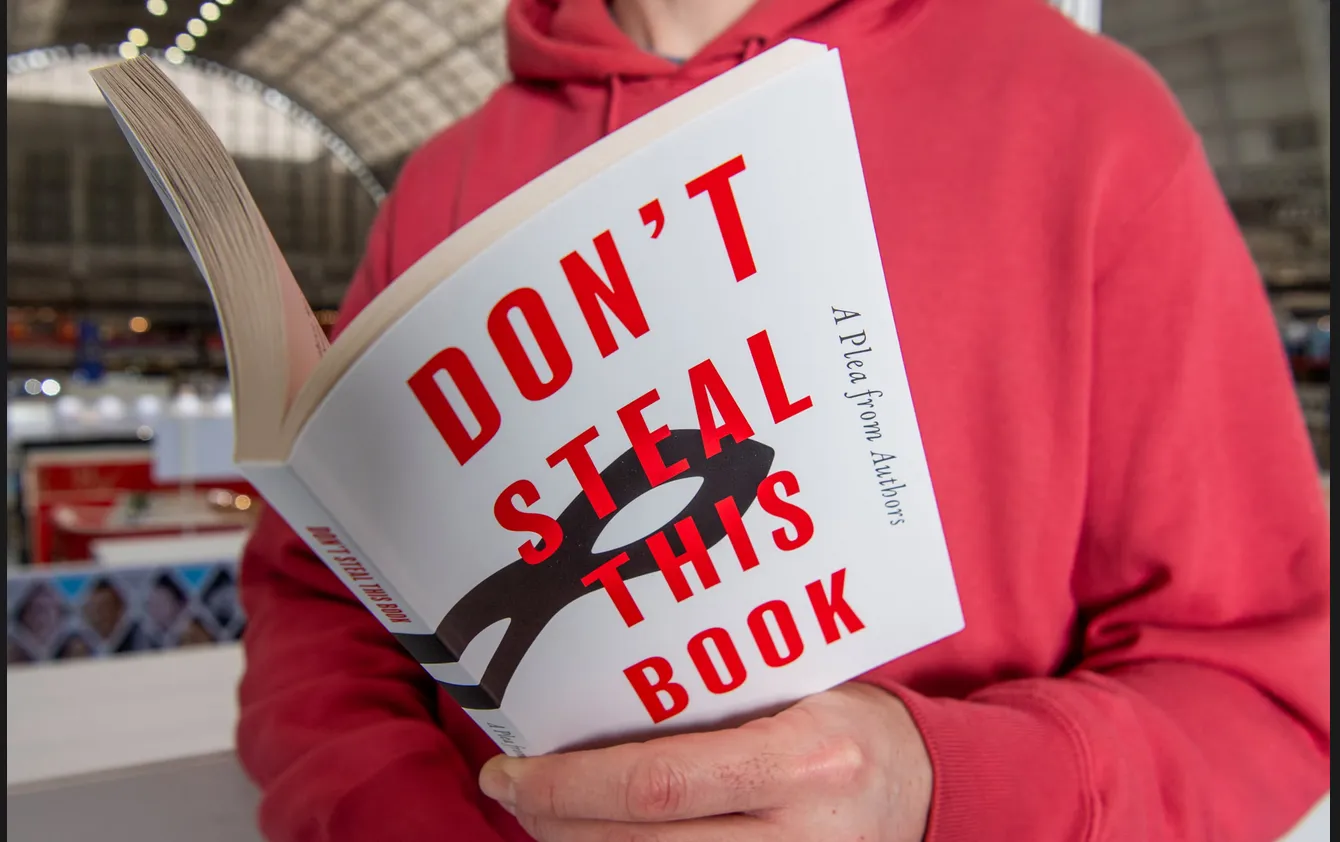 Британські письменники виступили проти розробників ШІ через крадіжку творів