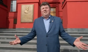 Двом українським телеканалам світить закриття за тероризм