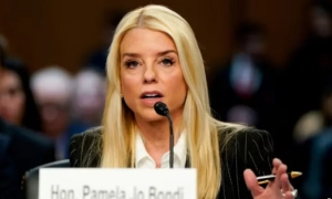 У Білорусі затримали дружину опозиціонера Статкевича