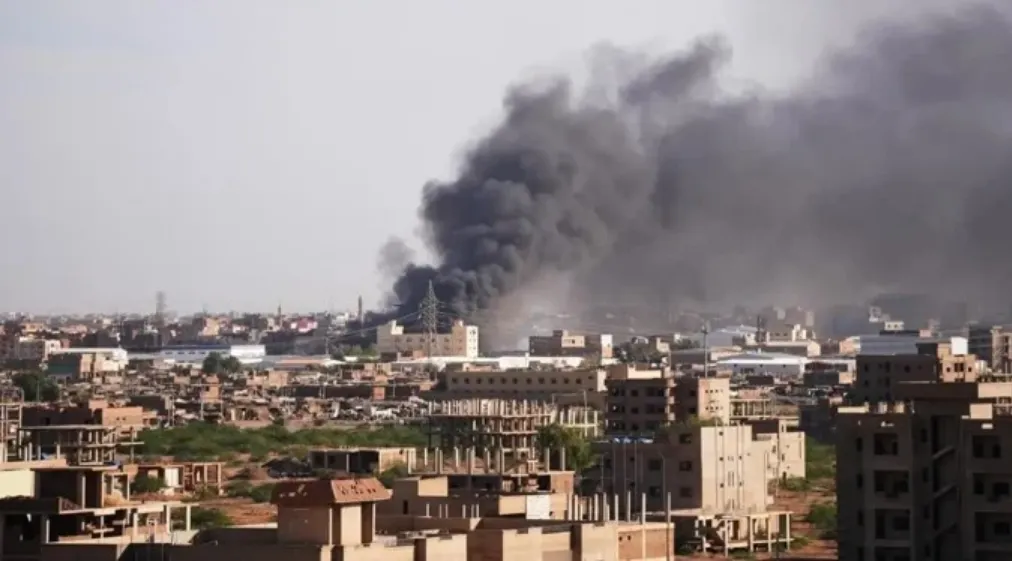 У Судані внаслідок атаки бойовиків на лікарню загинуло понад 60 людей