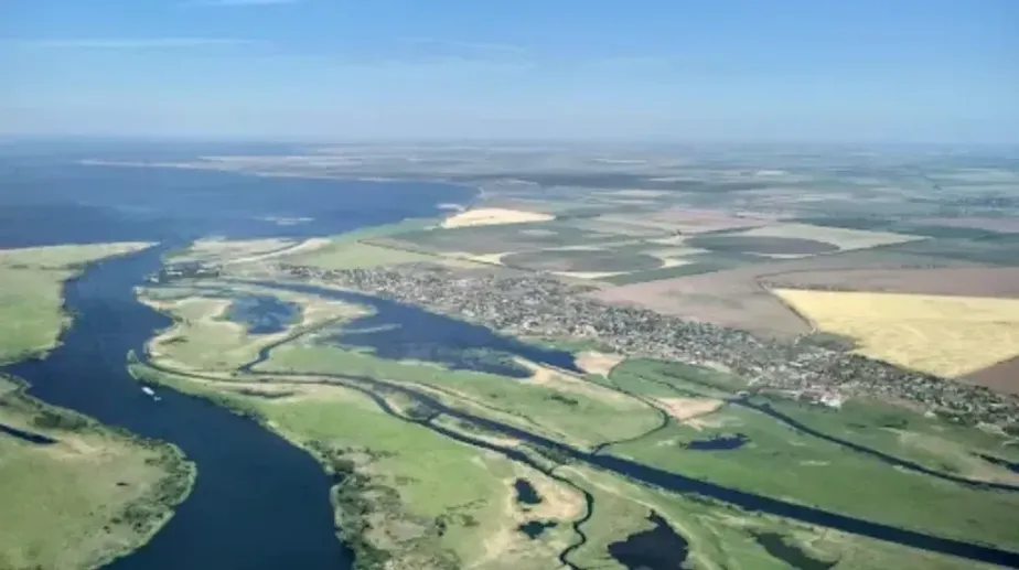 Морпіхи знищили дроном човен із російським десантом на Херсонщині