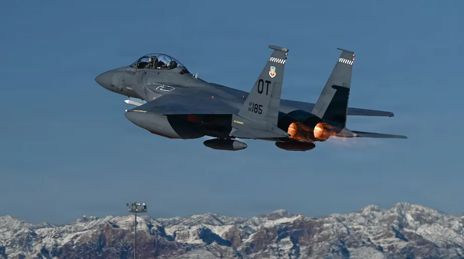 США втратили щонайменше сім літаків у війні проти Ірану — CNN