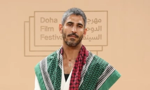 День Незалежності: у Британії прикрасили офіс прем'єра соняхами й зіграли «Стефанію»