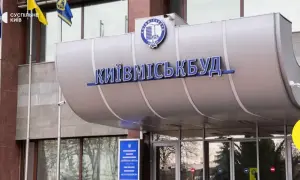 Видео: при пожаре в многоэтажке на Троещине погиб человек