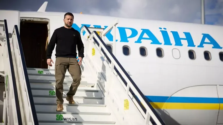 Зеленський змінив аеропорт для закордонних візитів, відмовившись від польського Жешува