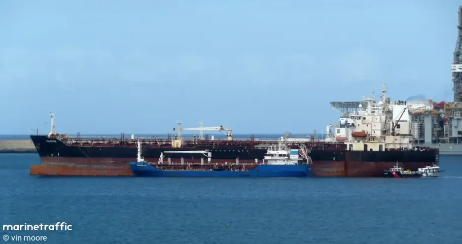 Italian military forces boarded a tanker belonging to Russia's shadow fleet – Reuters