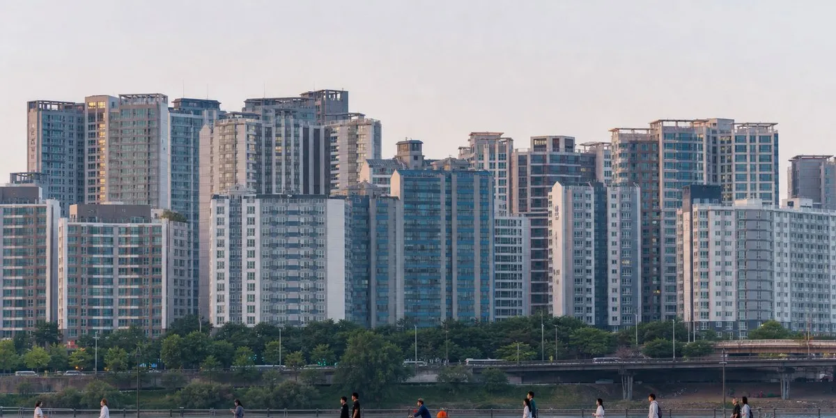 Eight people in Seoul referred to prosecutors in prostitution network case — Korea Herald