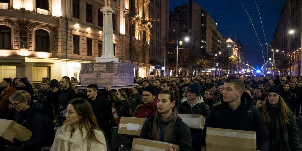 Students in Serbia submit candidate list for parliamentary elections
