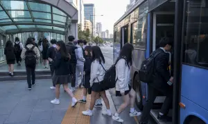 韩国总统李在明抵达法国参加与马克龙的峰会