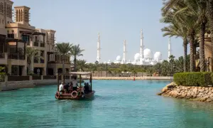 Shangri-La Qaryat Al Beri в Абу-Дабі: канал, номери та ціни