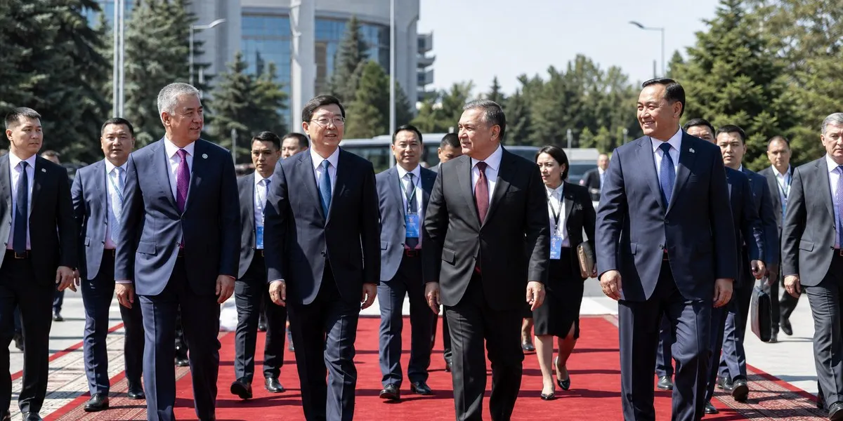 ШОС и БРИКС приняли заявления по Ирану и санкциям — South China Morning Post