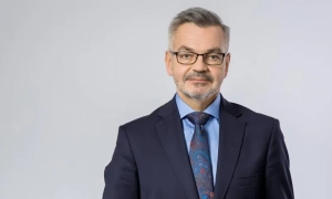 Манафорт опинився під домашнім арештом