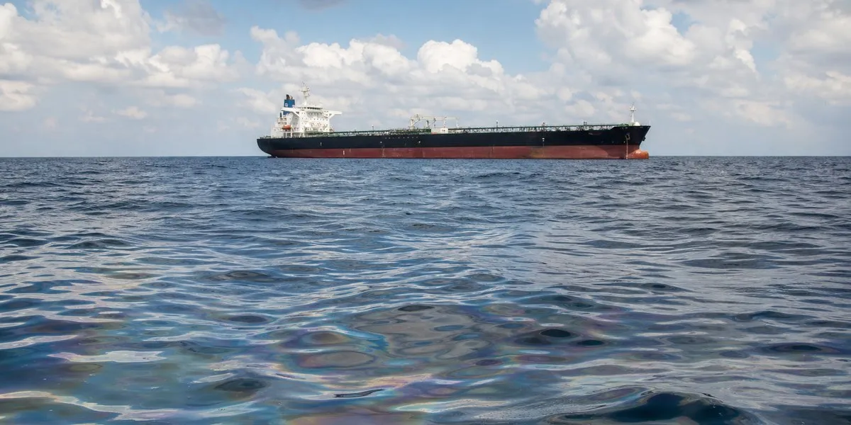 SkyTruth estimates oil slicks in the ocean at 1.6 million km² — Mongabay