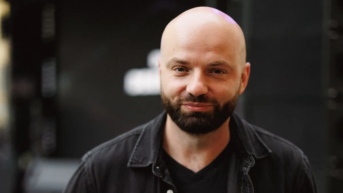Slava Dyomin explained his departure from Ukraine following a photo taken in Warsaw