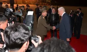 Макрон вперше приїде до Байдена з державним візитом