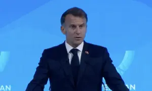 Макрон заявив, що росія кинула Вірменію (відео)