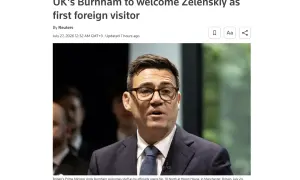В Грецию прибыл 200-метровый корабль с военной техникой США, которая направится в Румынию и Болгарию