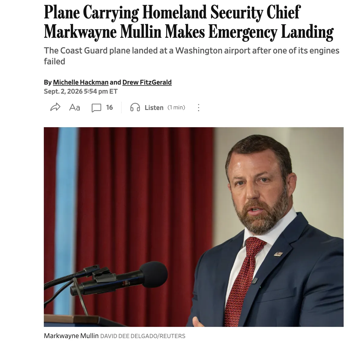 A plane carrying the U.S. Secretary of Homeland Security made an emergency landing