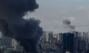 У Севастополі знову пролунали вибухи 
