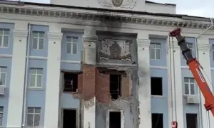 Відео6 у Росії дрони уразили Ухтинський НПЗ