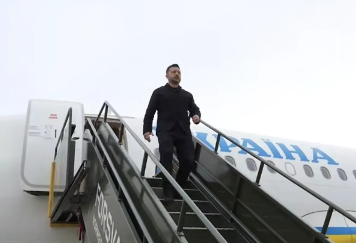 Video: Zelenskyy Arrives in Norway for Peace Talks