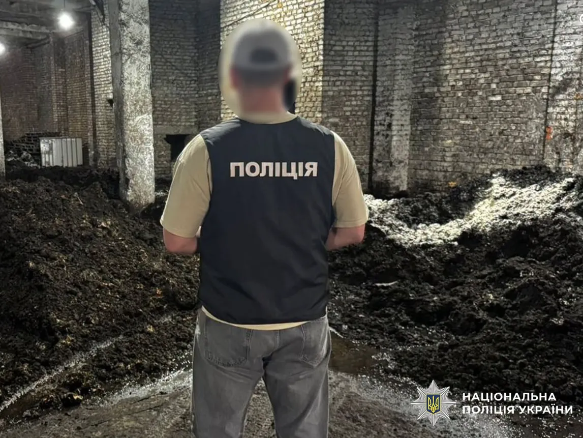 На Хмельниччині викрили незаконний видобуток торфу на майже ₴142 млн