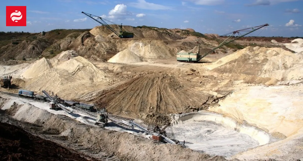 Компанія Ахметова і Шеветовського придбала спецдозвіл на видобуток глини на Закарпатті