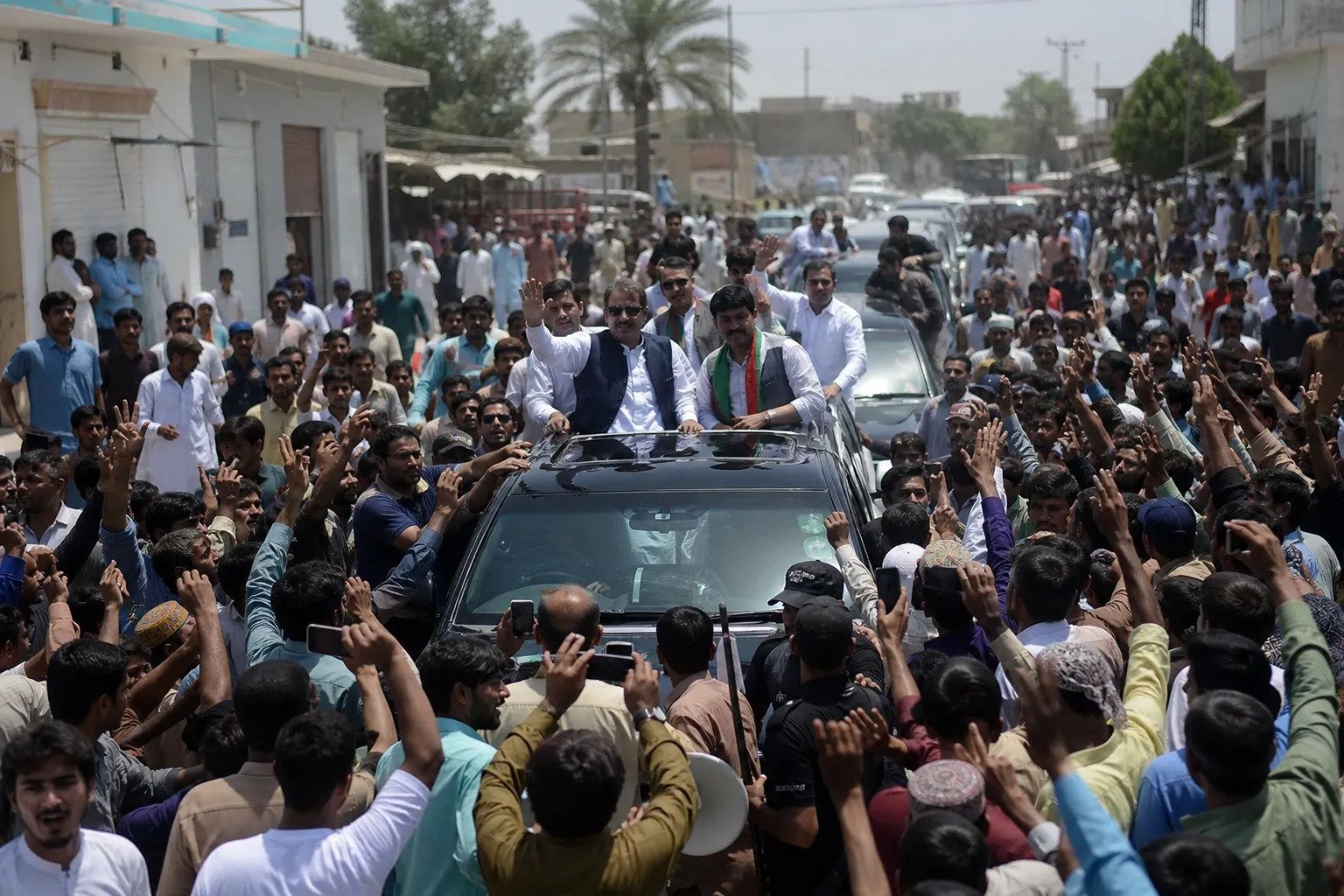 Khyber Pakhtunkhwa Chief Minister Afridi speaks at rally in Shahdadkot