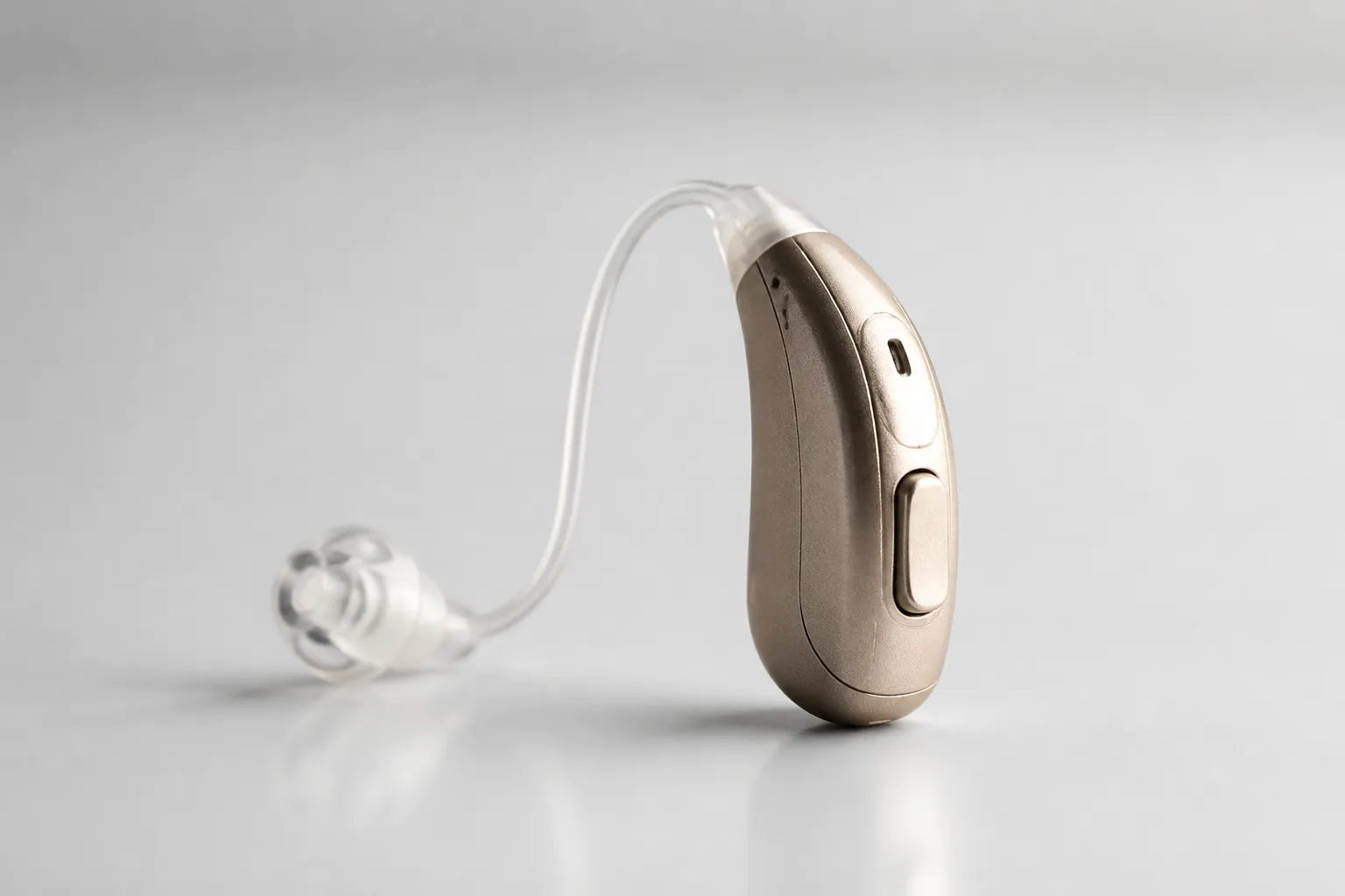 Sonova推出搭载人工智能的Phonak EON助听器平台
