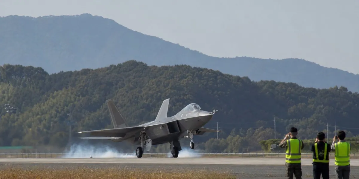 ВВС Южной Кореи получили первый серийный истребитель KF-21 — Korea Herald