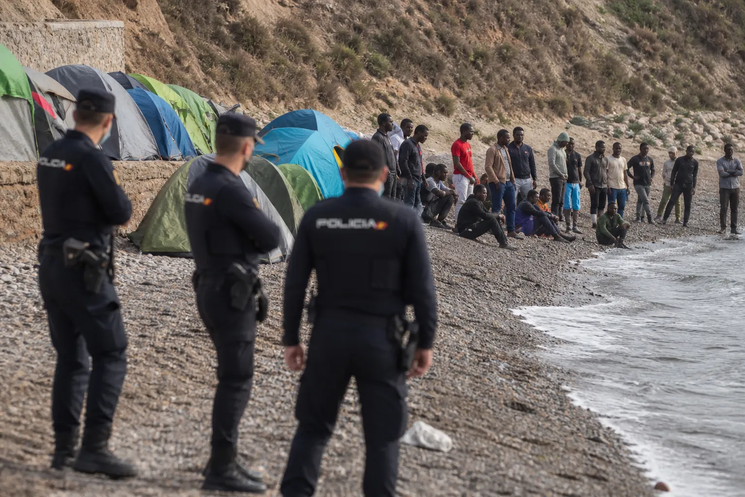 Hiszpania poprosiła Frontex o pomoc w przetwarzaniu migrantów w Ceucie
