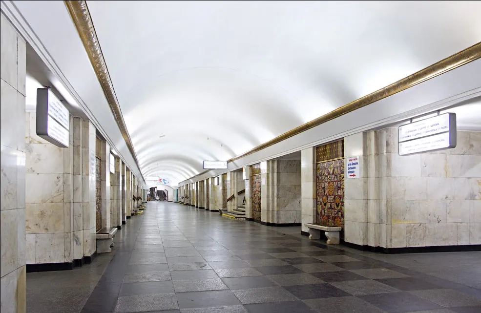 У Києві закриють один із входів метро «Хрещатик»