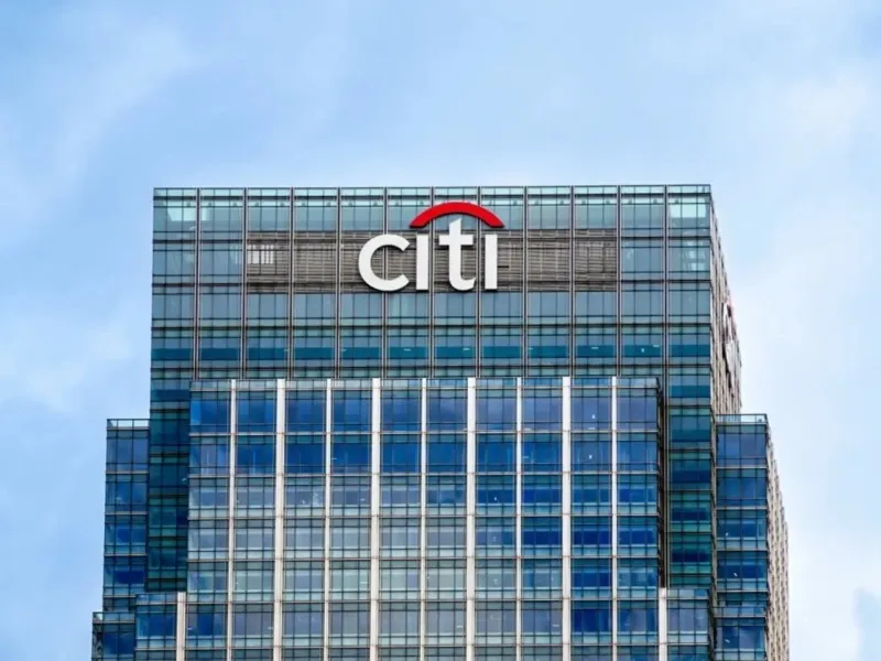 Citigroup знизив прогноз вартості Bitcoin і Ethereum через затримки з CLARITY Act