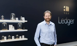 Суд у США втрутився у плани Трампа та стабілізував долар