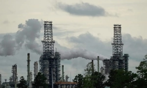 Єврочиновник подає у відставку після затримання у справі про фінансові зловживання