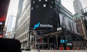 Попит на срібло в США різко зростає, монетний двір затримує випуск «Срібного орла»